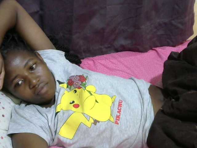 sweet-tatiana's BongaCams show and profile