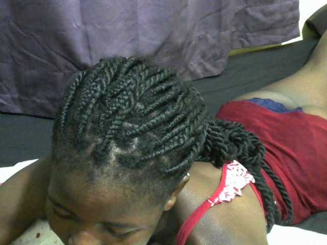 sweet-tatiana's BongaCams show and profile