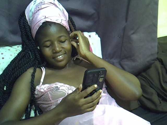 sweet-tatiana's BongaCams show and profile