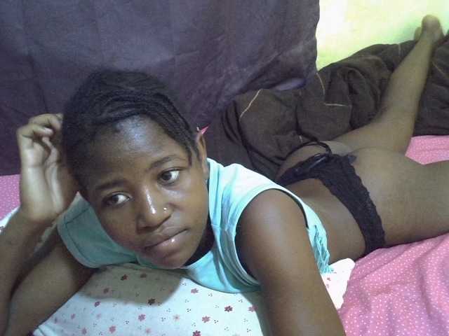 sweet-tatiana's BongaCams show and profile