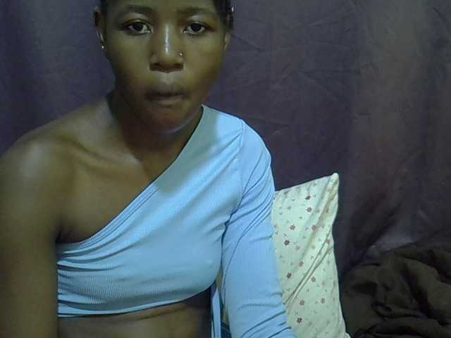 sweet-tatiana's BongaCams show and profile