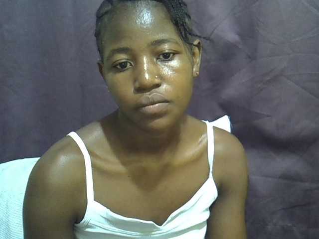 sweet-tatiana's BongaCams show and profile