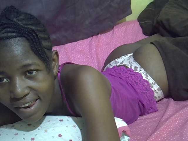 sweet-tatiana's BongaCams show and profile