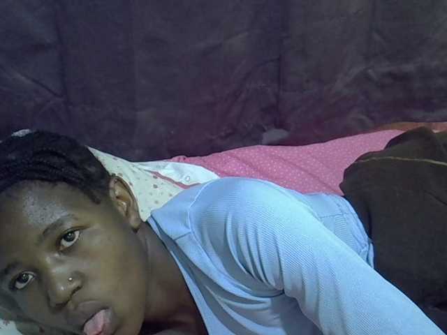 sweet-tatiana's BongaCams show and profile