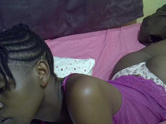 sweet-tatiana's BongaCams show and profile