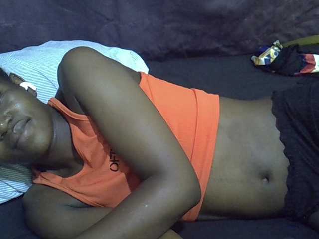 sweet-tatiana's BongaCams show and profile