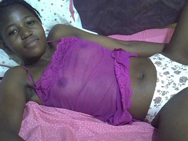 sweet-tatiana's BongaCams show and profile