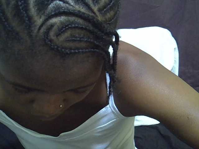 sweet-tatiana's BongaCams show and profile