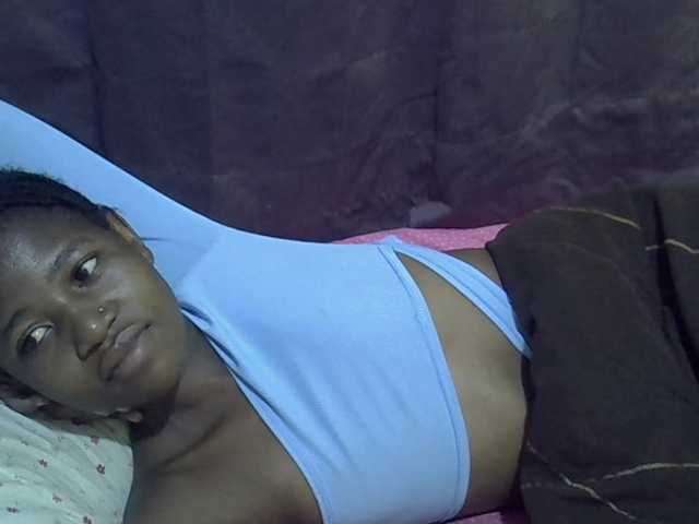 sweet-tatiana's BongaCams show and profile