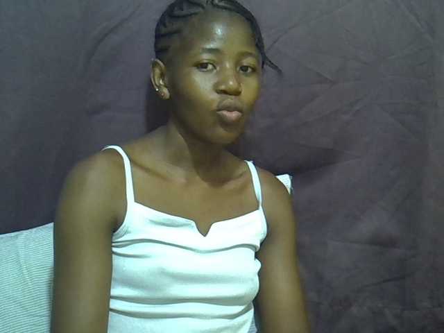 sweet-tatiana's BongaCams show and profile