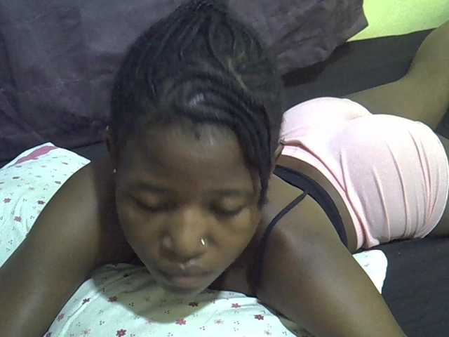 sweet-tatiana's BongaCams show and profile