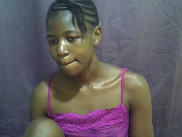 sweet-tatiana's BongaCams show and profile