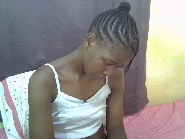 sweet-tatiana's BongaCams show and profile