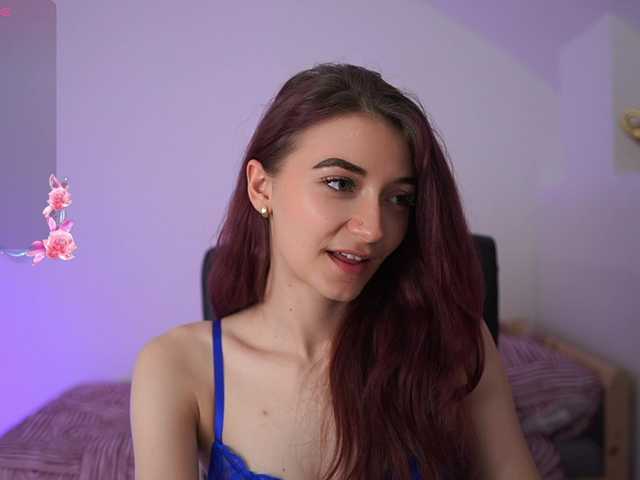 RocknRose18's BongaCams show and profile