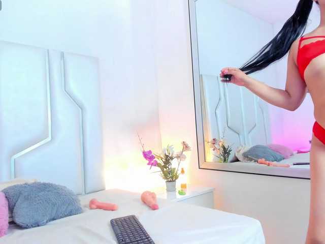 Miaatorres's BongaCams show and profile