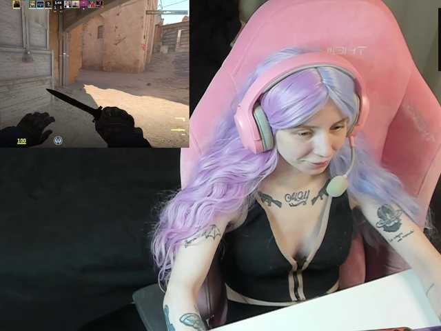 MoonScar's BongaCams show and profile