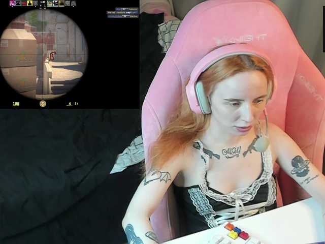 MoonScar's BongaCams show and profile