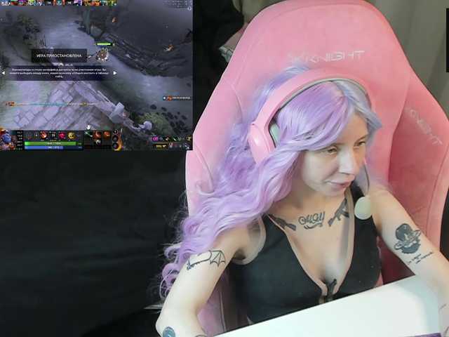 MoonScar's BongaCams show and profile