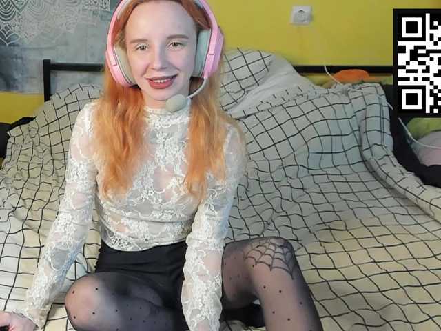 MoonScar's BongaCams show and profile