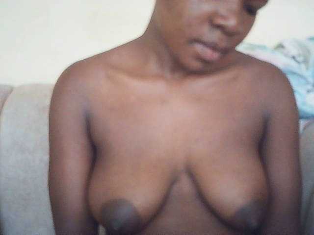 Sexbutt01 webcam bongacams model stream image