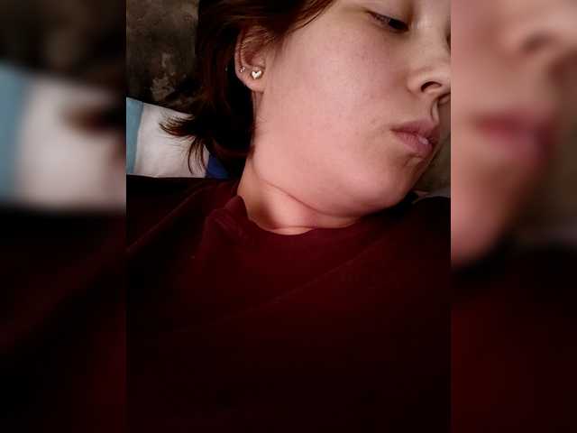 FoxyLoVe01's BongaCams show and profile