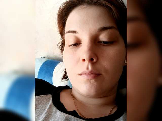 FoxyLoVe01's BongaCams show and profile