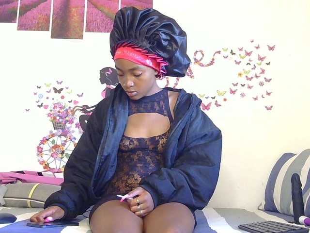 CheekyAngels1's BongaCams show and profile