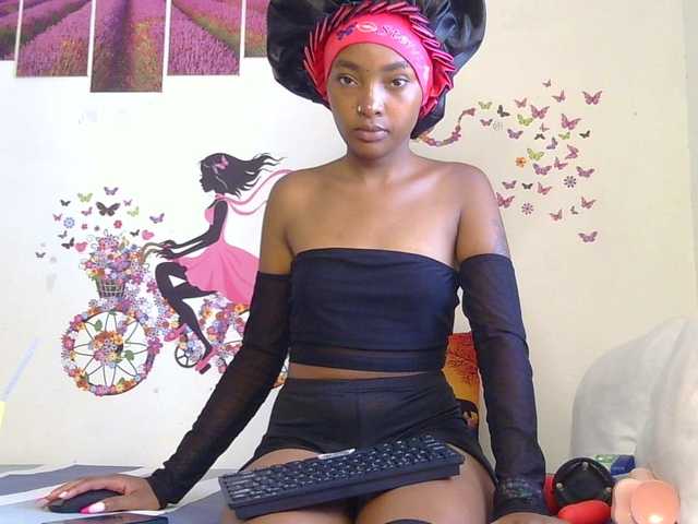 CheekyAngels1's BongaCams show and profile