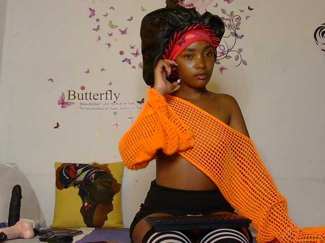 CheekyAngels1's BongaCams show and profile