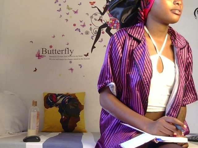 CheekyAngels1's BongaCams show and profile