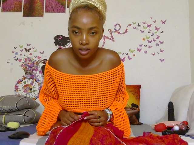 CheekyAngels1's BongaCams show and profile