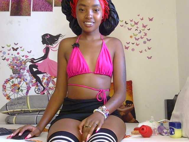 CheekyAngels1's BongaCams show and profile