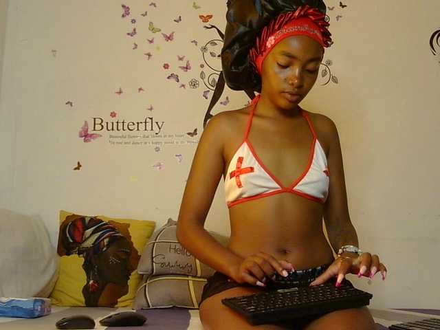 CheekyAngels1's BongaCams show and profile