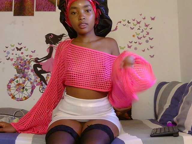 CheekyAngels1's BongaCams show and profile