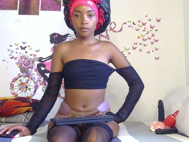 CheekyAngels1's BongaCams show and profile