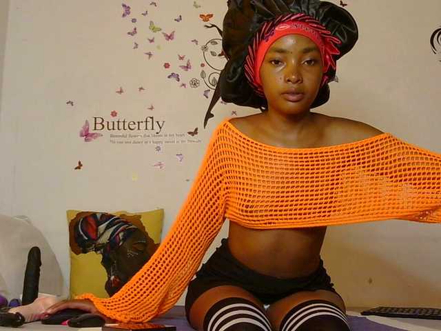 CheekyAngels1's BongaCams show and profile