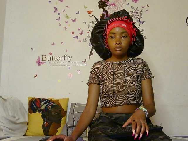 CheekyAngels1's BongaCams show and profile