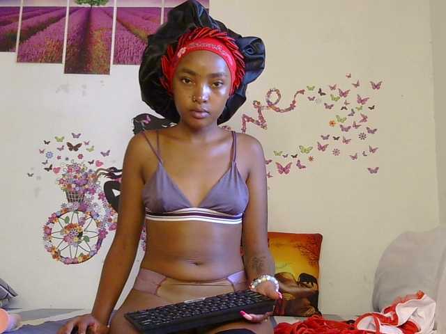 CheekyAngels1's BongaCams show and profile