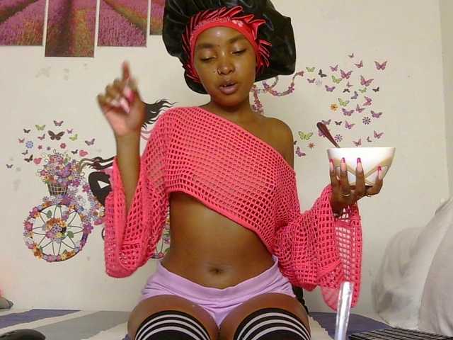 CheekyAngels1's BongaCams show and profile