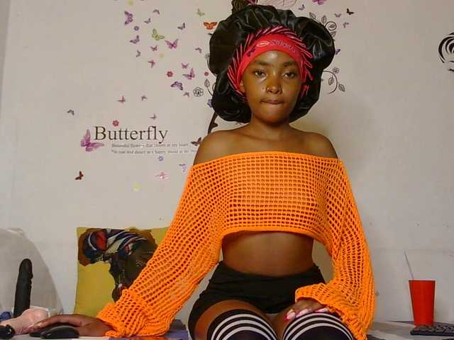 CheekyAngels1's BongaCams show and profile