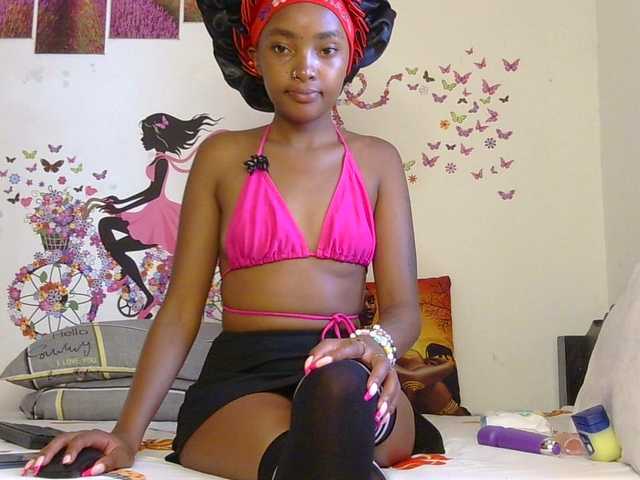 CheekyAngels1's BongaCams show and profile