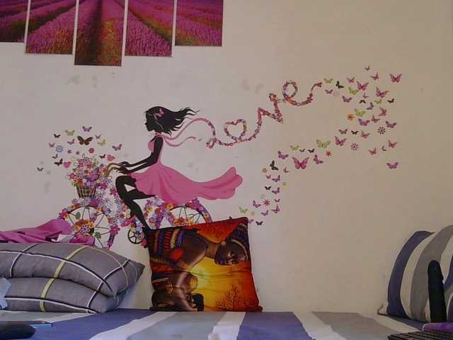 CheekyAngels1's BongaCams show and profile