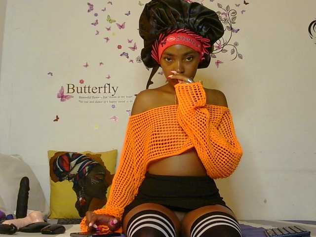 CheekyAngels1's BongaCams show and profile