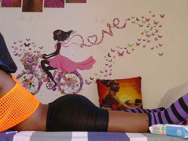 CheekyAngels1's BongaCams show and profile