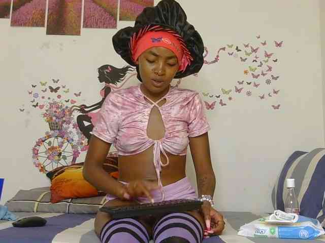 CheekyAngels1 webcam