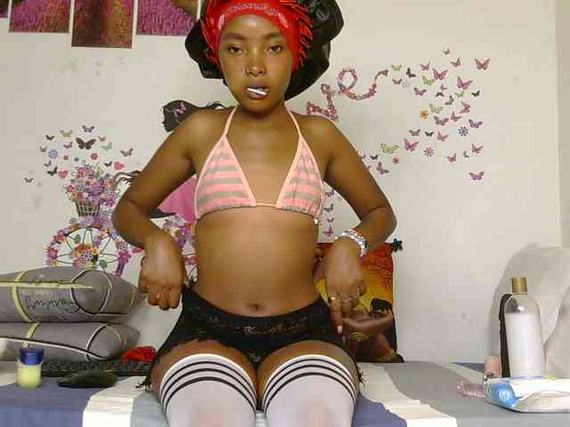 CheekyAngels1 webcam