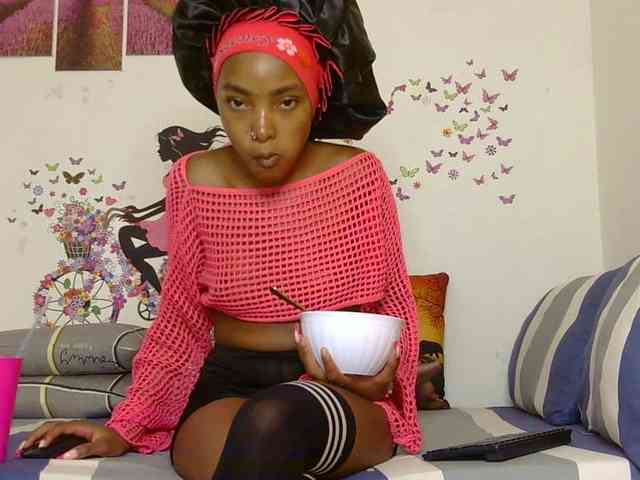 CheekyAngels1 Live Webcam on BongaCams