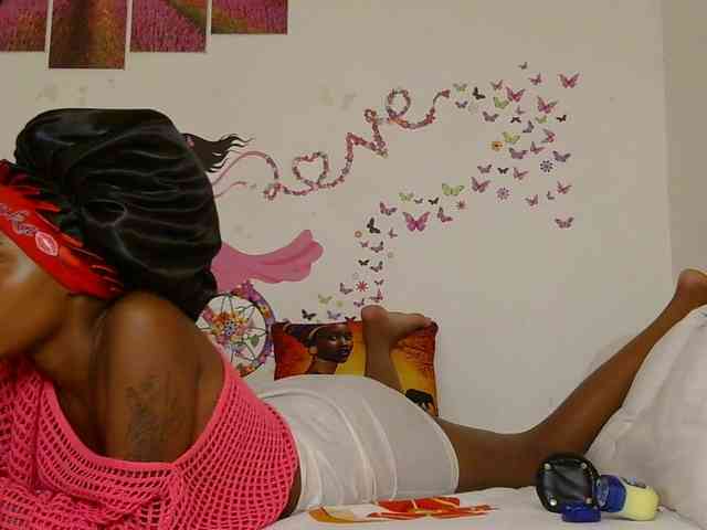 CheekyAngels1 webcam