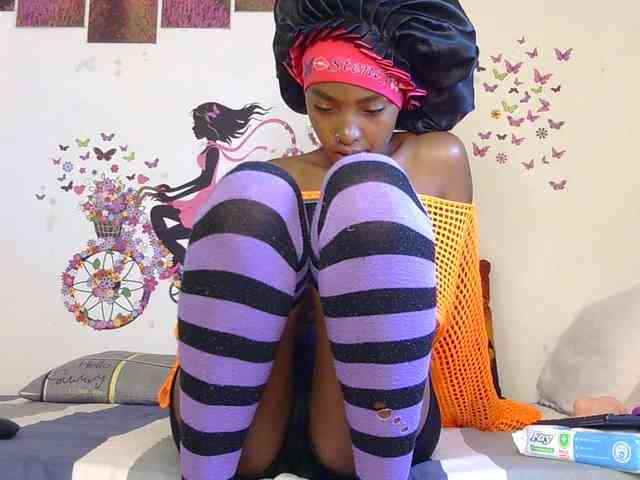 CheekyAngels1 webcam