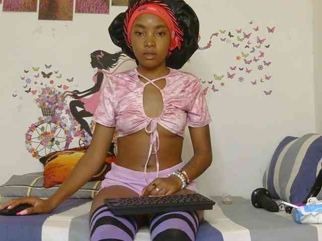 CheekyAngels1 webcam